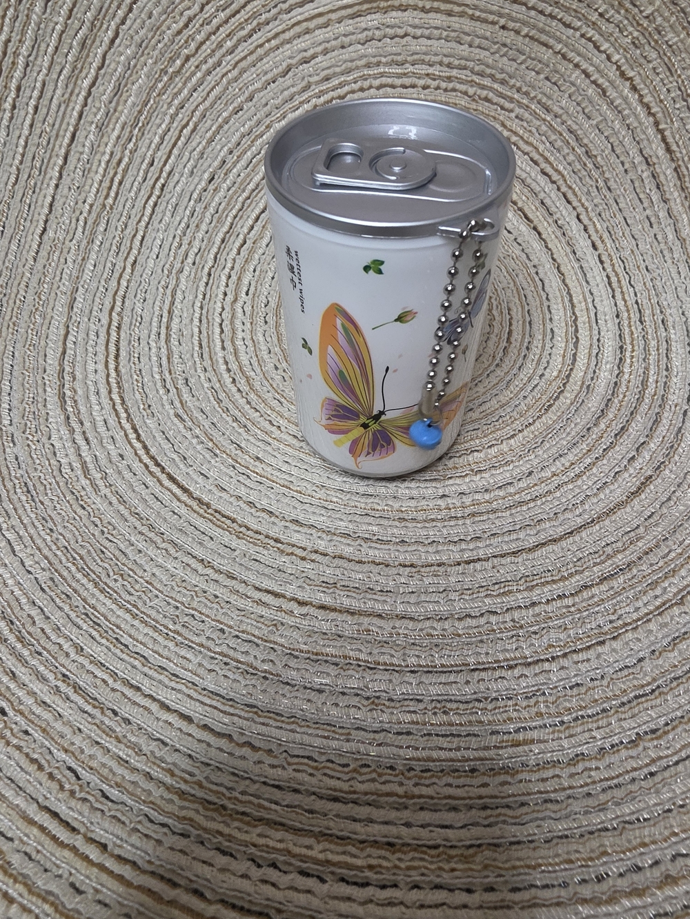 New Cute Vintage Butterfly Mini Soda Can Hand Wipes Keychain - Aesthetic Floral